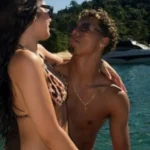 João Mendes surpreende ao eternizar relacionamento com tatuagem dedicada à namorada