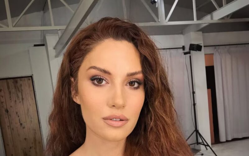 Atriz-turca-Ece-Irtem.jpg